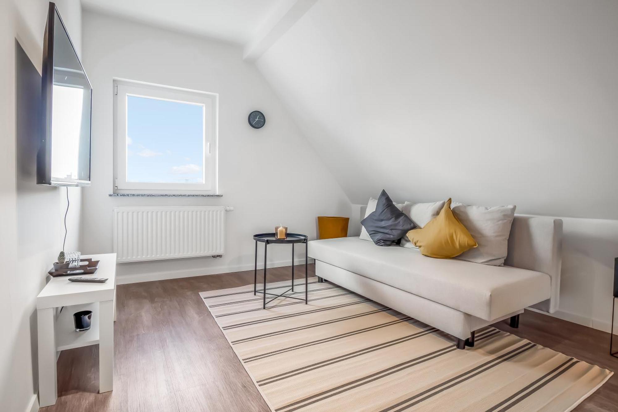 Moderne - Naehe Messe / Flughafen Apartment Lohmar