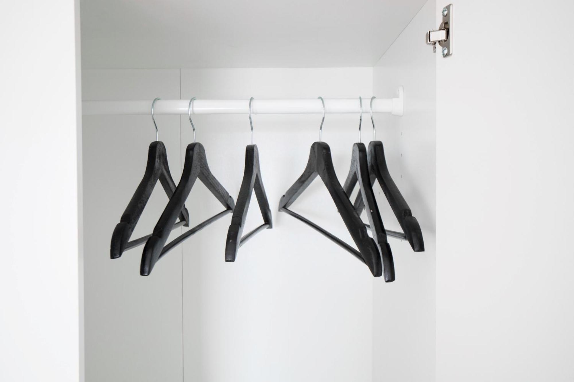 Moderne - Naehe Messe / Flughafen Apartment *